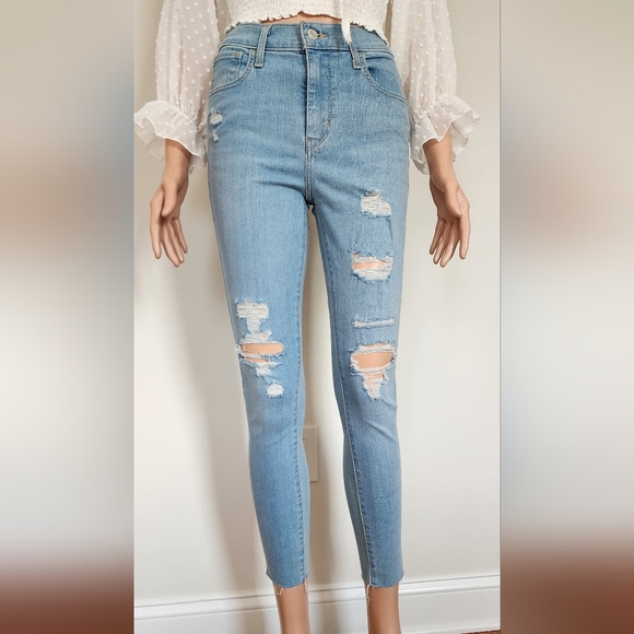 LEVIS JEANS LIGHT WASH DENIM DISTRESSED 720 HIGH RISE SKINNY - Picture 3 of 11